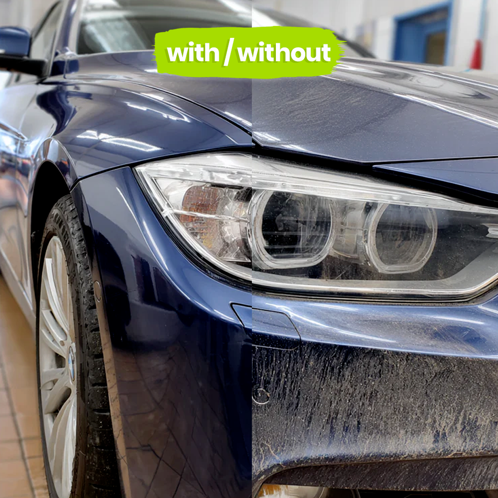 Comparison with and without Optimo™ PRO Ceramic Spray on blue car bodywork - shiny paint on the left, dull and dirty surface on the right. Visible ceramic protection.